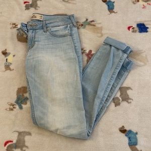 Hollister Super Skinny Jeans